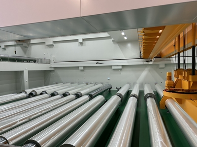 薄膜僅厚2微米，悄悄走進千萬家——電子專用材料的創新研發與高質量發展之路